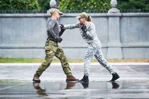 16 Best Martial Arts For Self Defense [Ex.